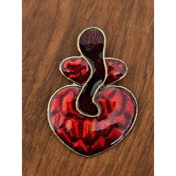 No Brand Jewelry - Vintage Red Enamel Acrylic Abstract Gold Tone Pendant